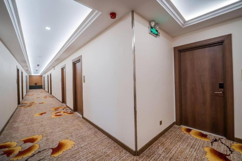 Le President Hotel Phnompen Kültér fotó
