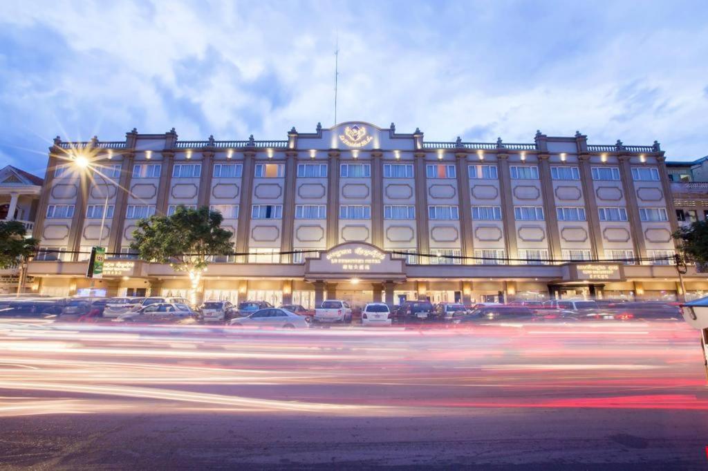 Le President Hotel Phnompen Kültér fotó