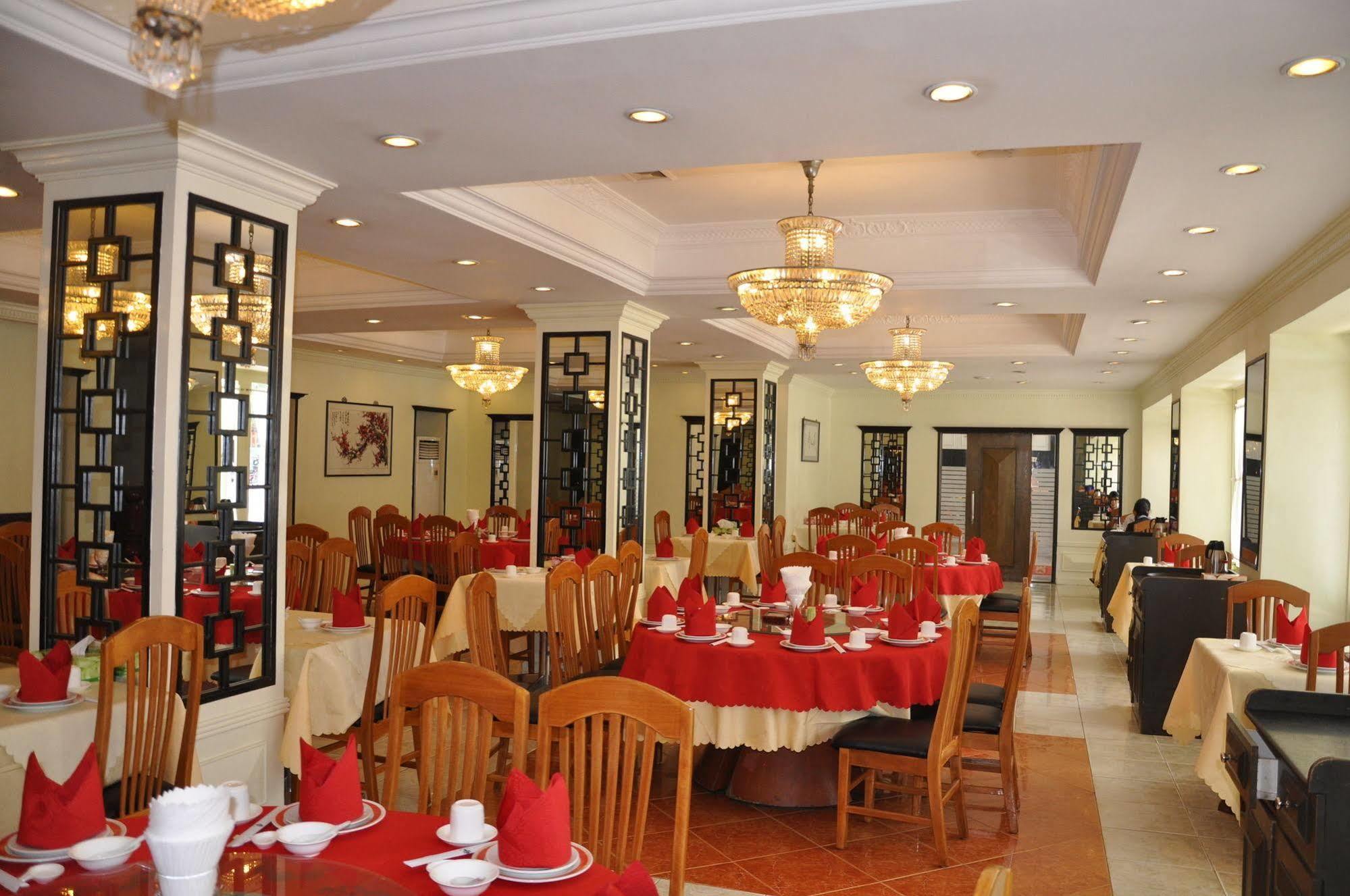 Le President Hotel Phnompen Kültér fotó