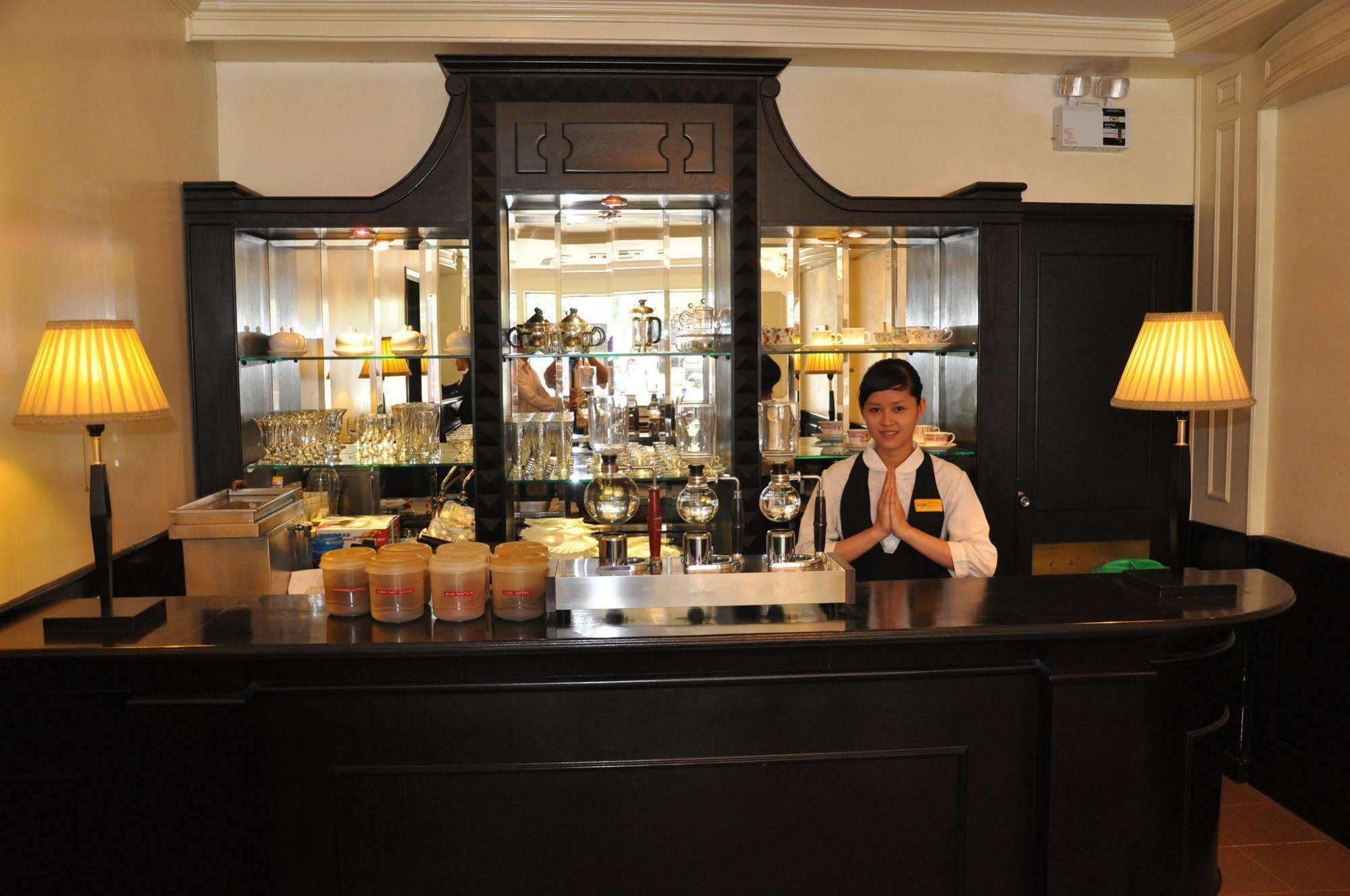 Le President Hotel Phnompen Kültér fotó
